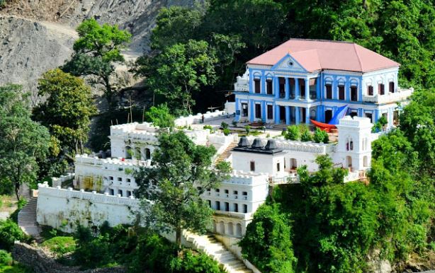 प्रणय दिवसः प्रेमको प्रतिक बन्यो रानीमहल