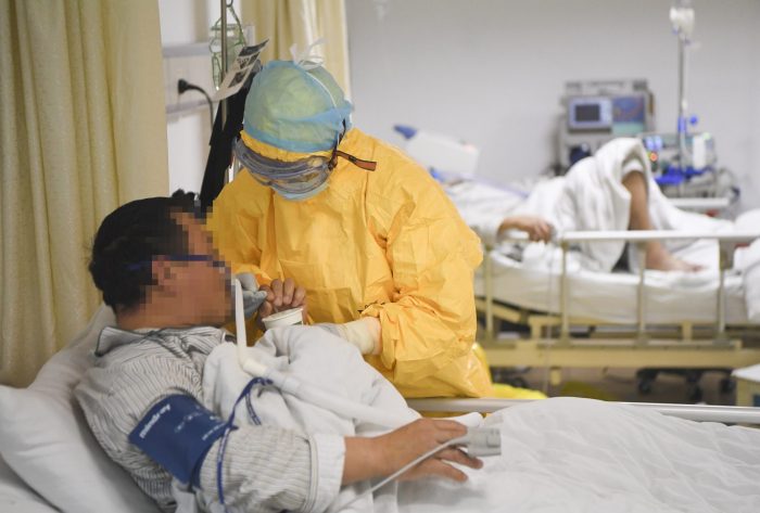 CHINA-CHONGQING-CORONAVIRUS-MEDICAL WORKERS (CN)