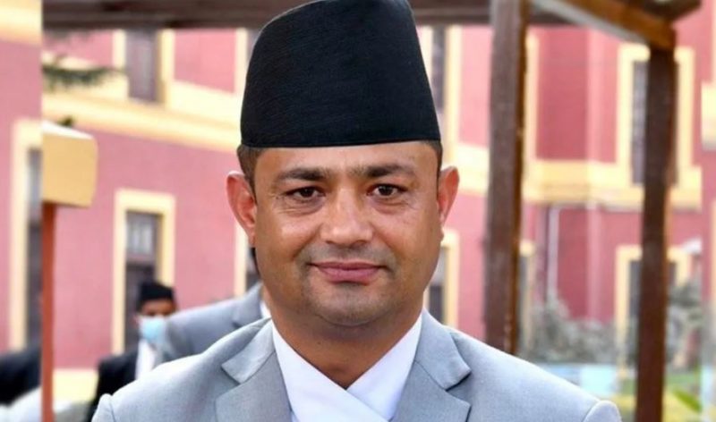 ‘बुस्टर डोज’ तत्काल व्यवस्था गर्न मन्त्री गिरीको निर्देशन