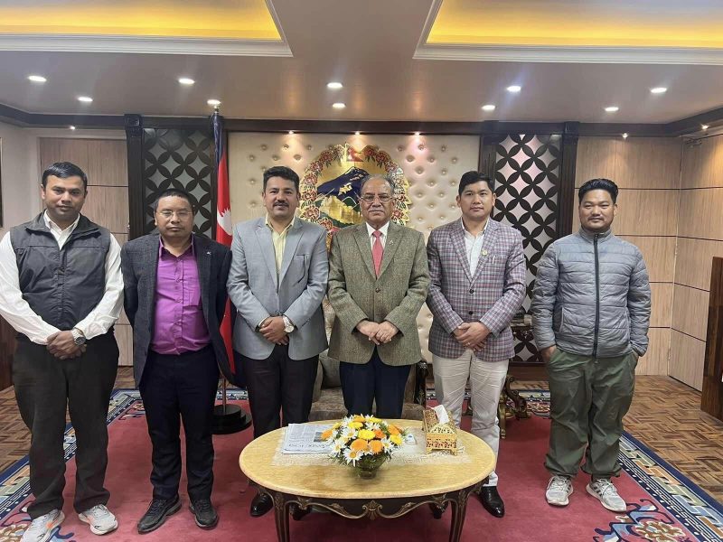 अधुरा आयोजना सम्पन्न गराउन प्रधानमन्त्रीको ध्यानाकर्षण