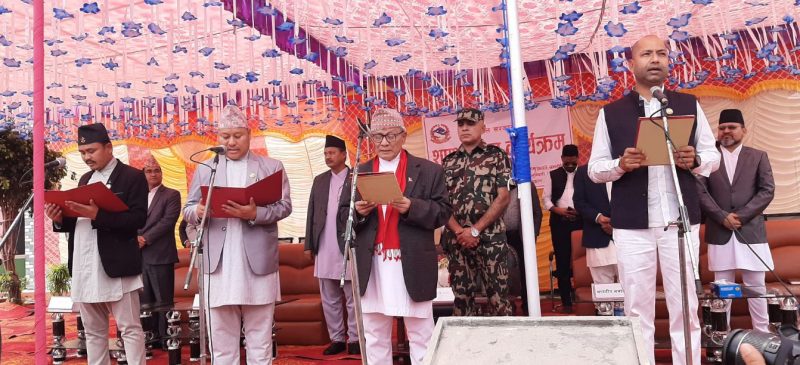 तीन बिनाविभागीयमन्त्रीको पनि शपथ