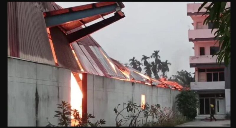 प्लाइउड उद्योग