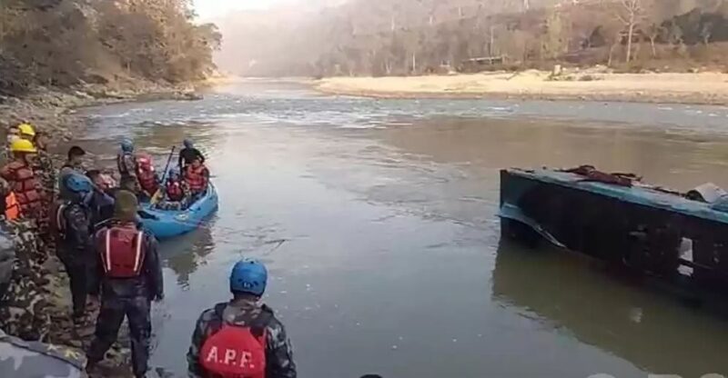 बस दुर्घटना