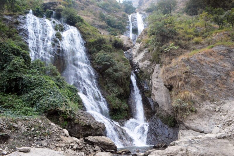 न्याउली झरना