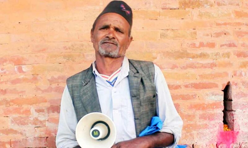 कटुवाल पेसा धान्दै मनबहादुर