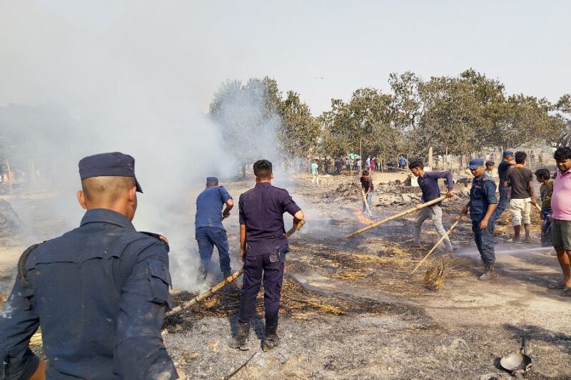 मटिहानीमा आगलागी