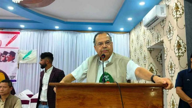 नेता झलनाथ खनाल