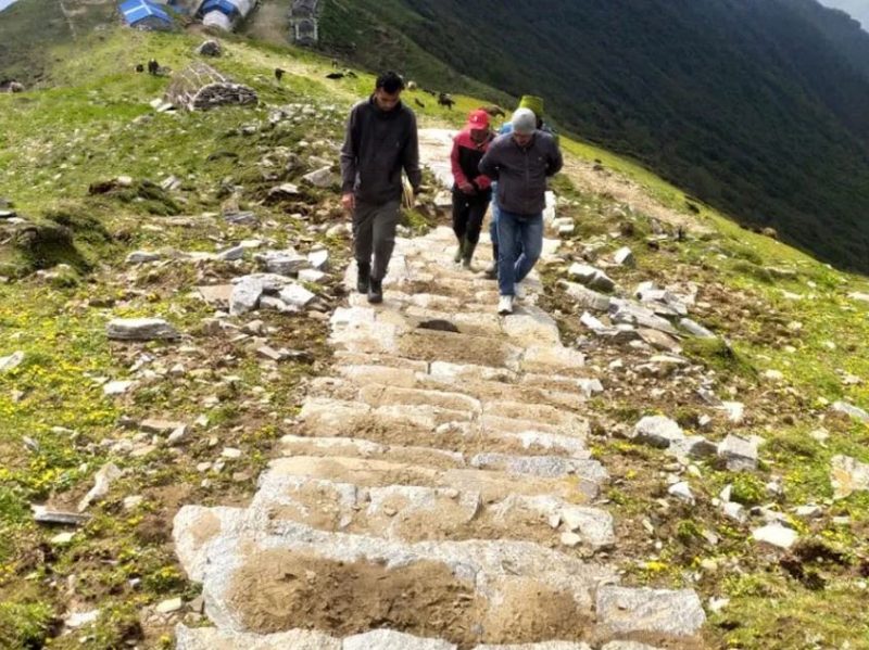 पदमार्ग निर्माण