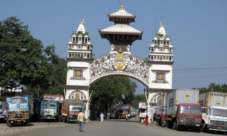 वीरगन्ज भन्सार नाका हुँदै १० महिनामा सात खर्ब ९४ अर्बको सामान भित्रियो