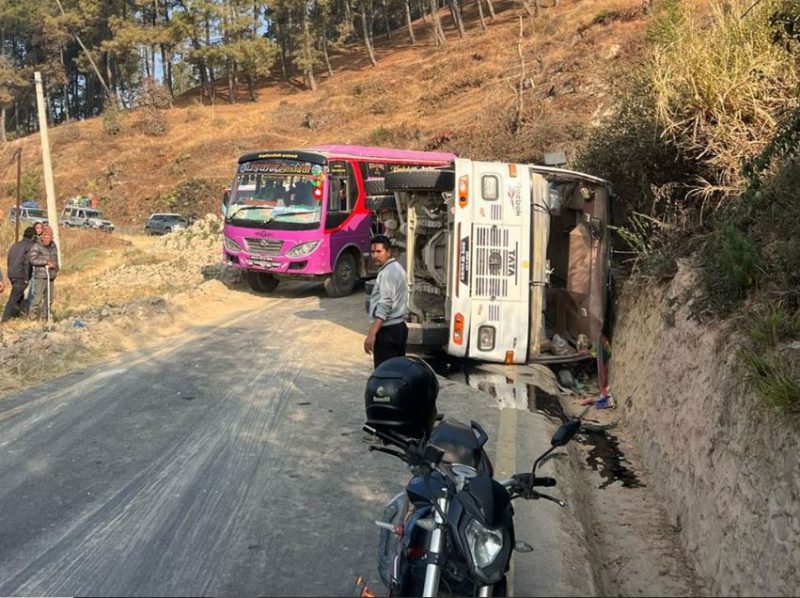 बस दुर्घटना